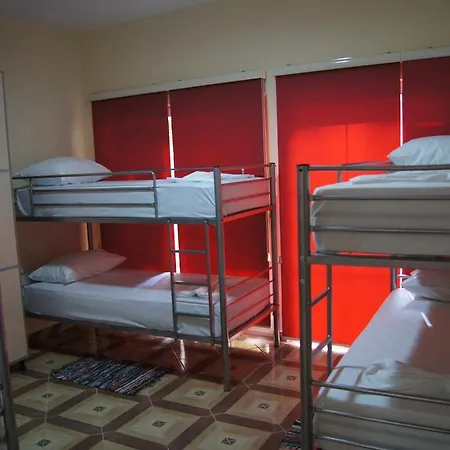 Metropol 23 Albergue