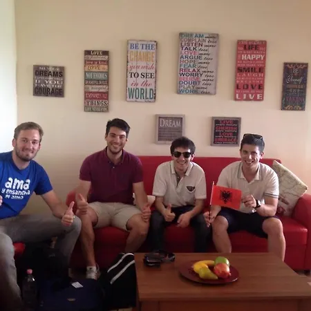 Metropol 23 Albergue *