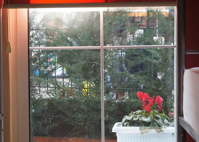 Metropol 23 旅馆 *